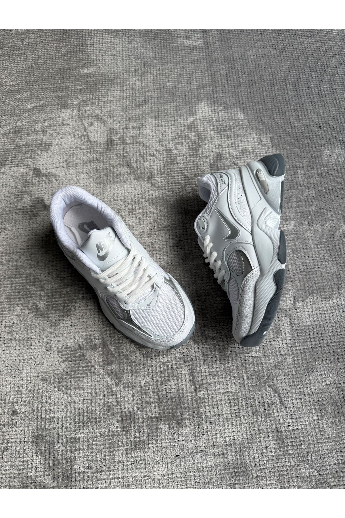Nike New Just Beyaz Gümüş