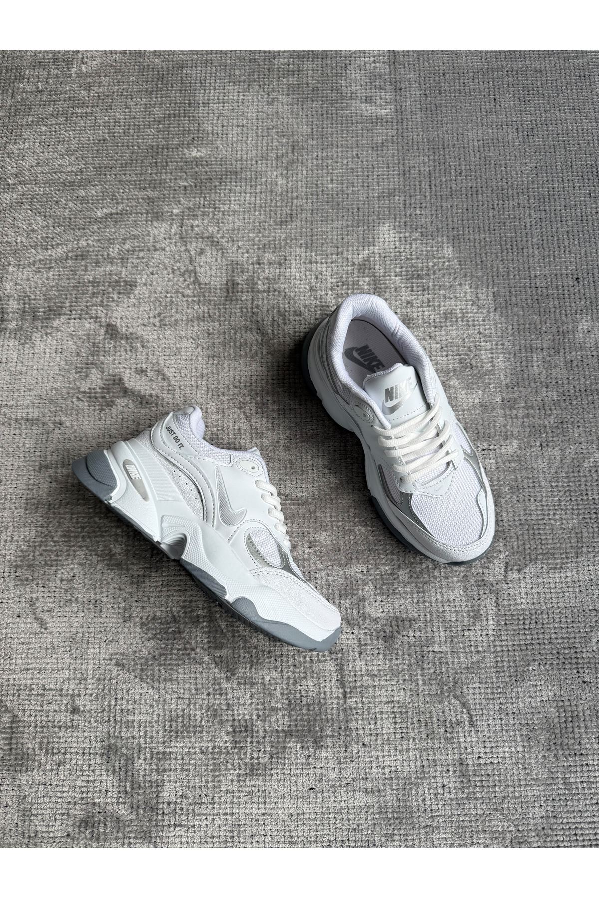 Nike New Just Beyaz Gümüş