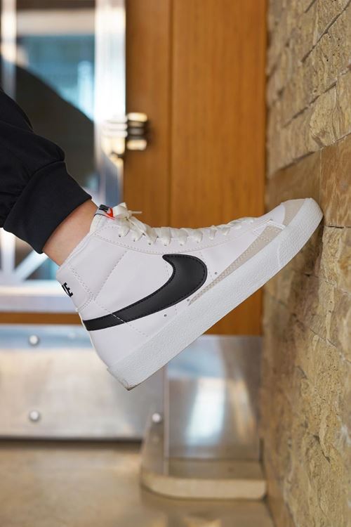 Blazer Mid77 Beyaz Siyah