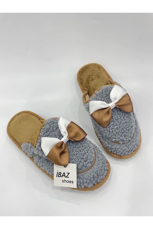 Gri Kurdeleli Yünlü Ev Terliği