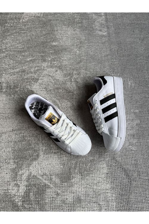 Süper Star Beyaz Siyah Sneaker